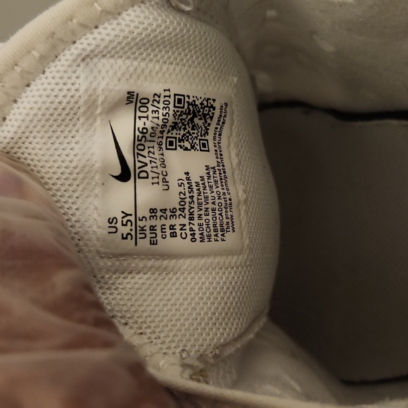 Nike Women's Air Max 270 White and Gray Shoes Size 5.5 - Picture 6 of 8